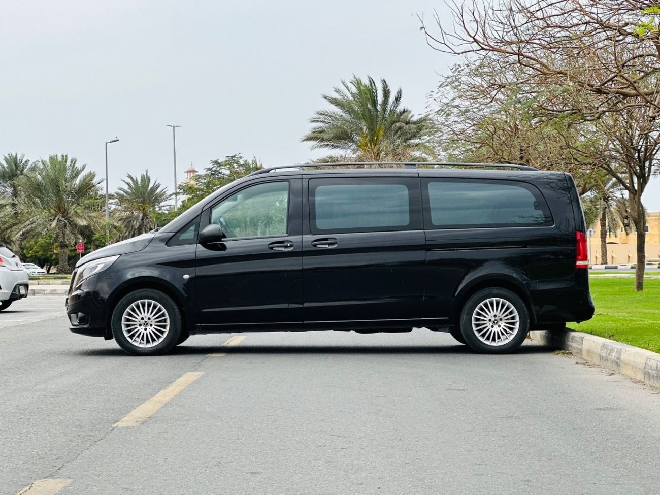 Mercedes-Benz Vito MERCEDES VITO MODEL 2023 GCC SPACE FULL OPTION