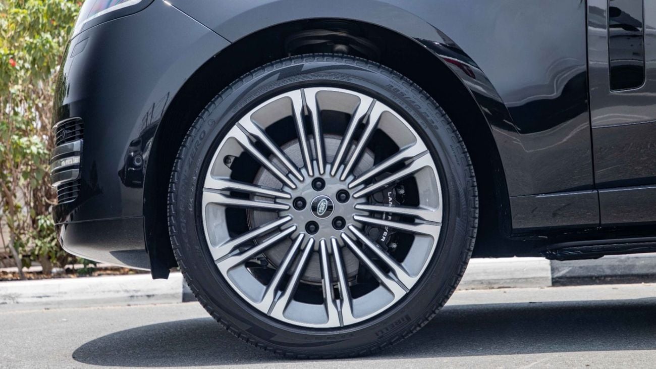 لاند روفر رينج روفر HSE 530 | V8 | 2022 | Under Warranty until 2027 | For Local Registration +10%