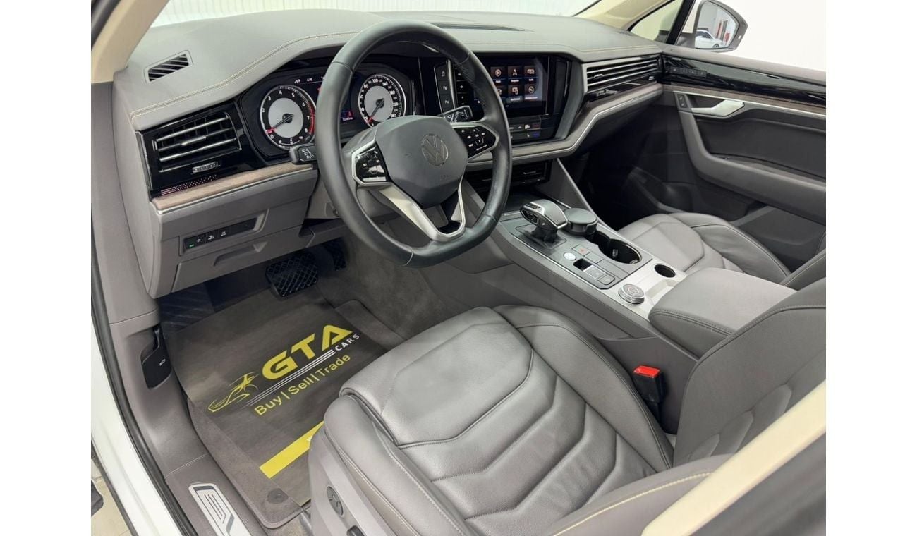 Volkswagen Touareg Comfortline 3.0L 2023 Volkswagen Touareg AtmosphereCL, Agency Warranty Till 01/26+ SP, Full Service