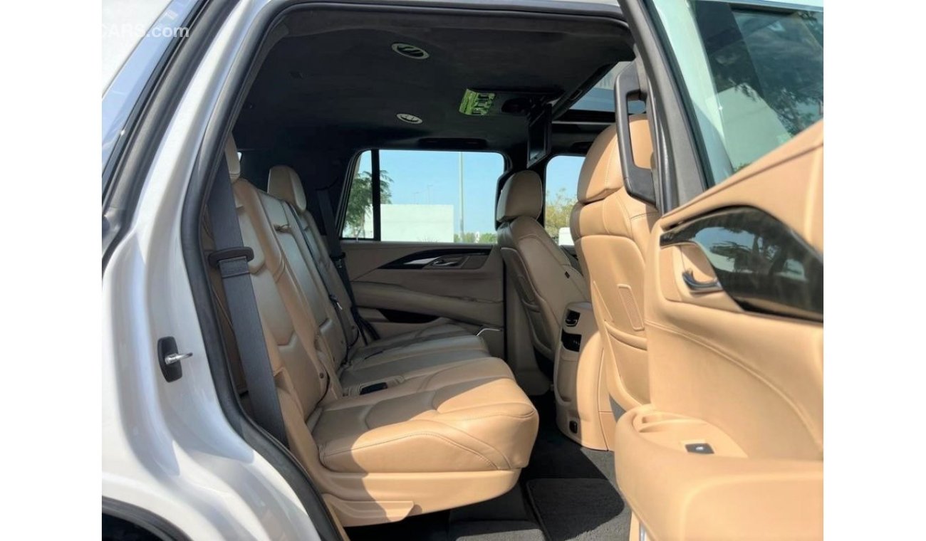 Cadillac Escalade Platinum PLATINUM FULLY LOADED 2020 GCC UNDER WARRANTY IN BRAND NEW CONDITION