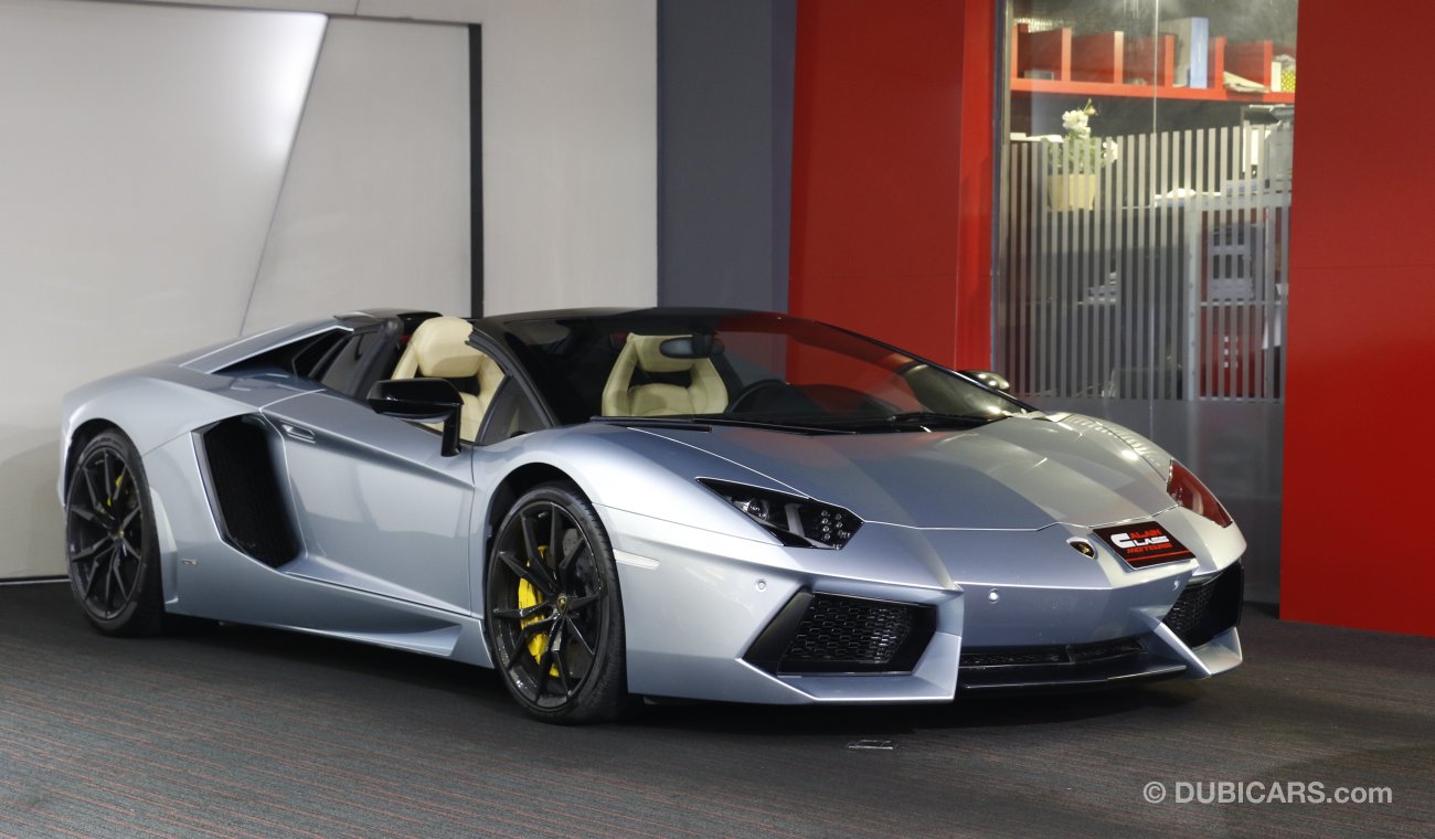 Lamborghini Aventador LP700-4 Roadster