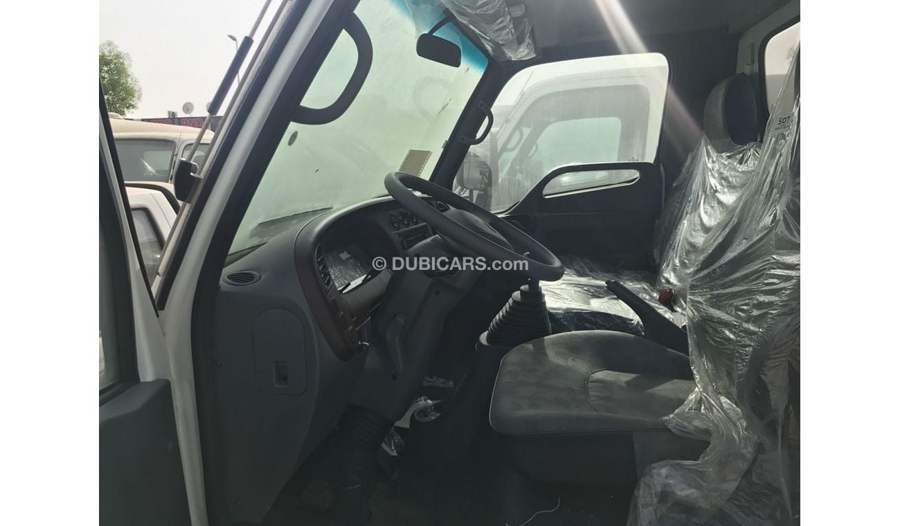 Hyundai HD 65
