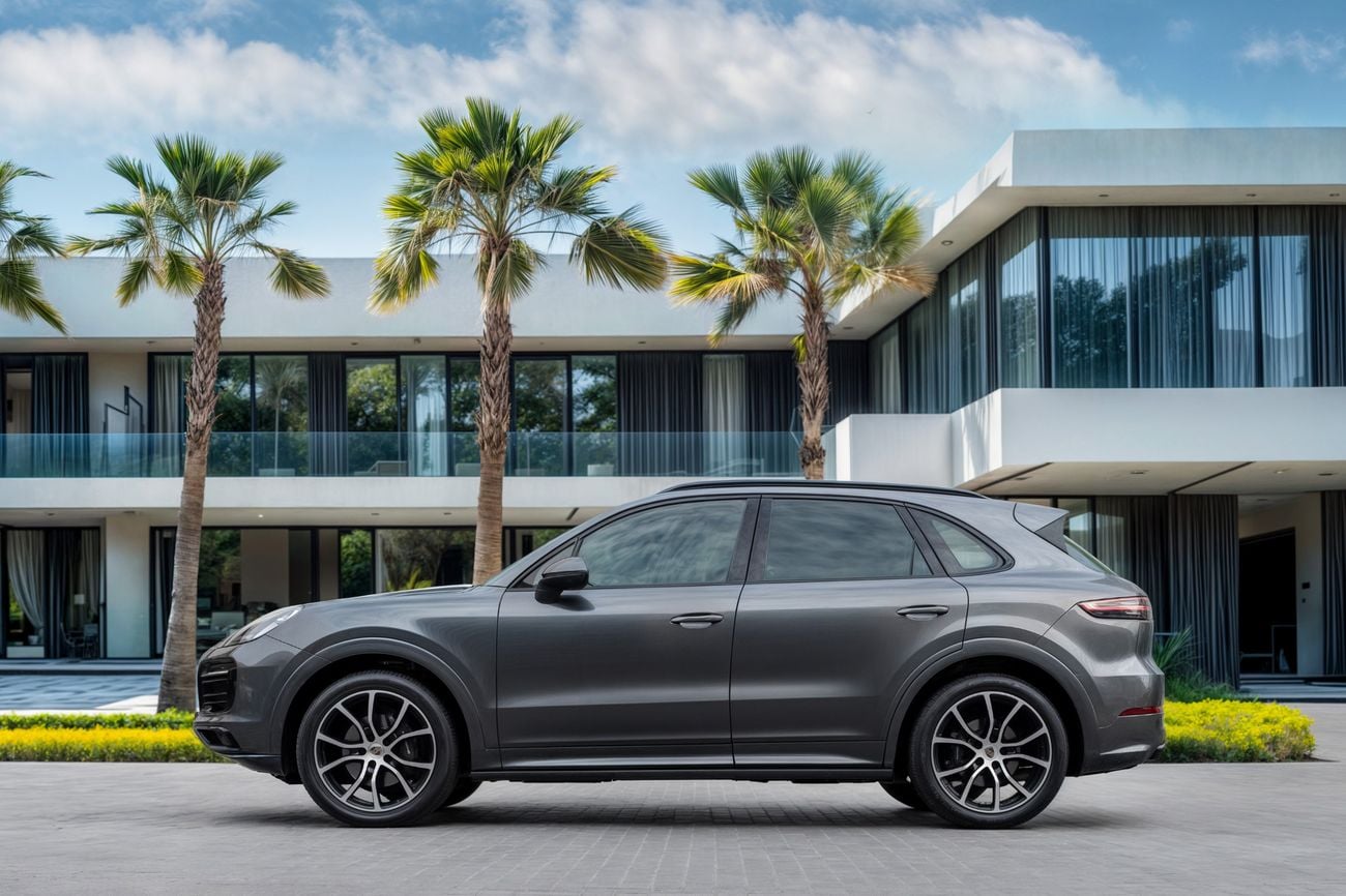 Porsche Cayenne Standard Cayenne Standard | 4,700 P.M | 0% Downpayment | All Original Paint!