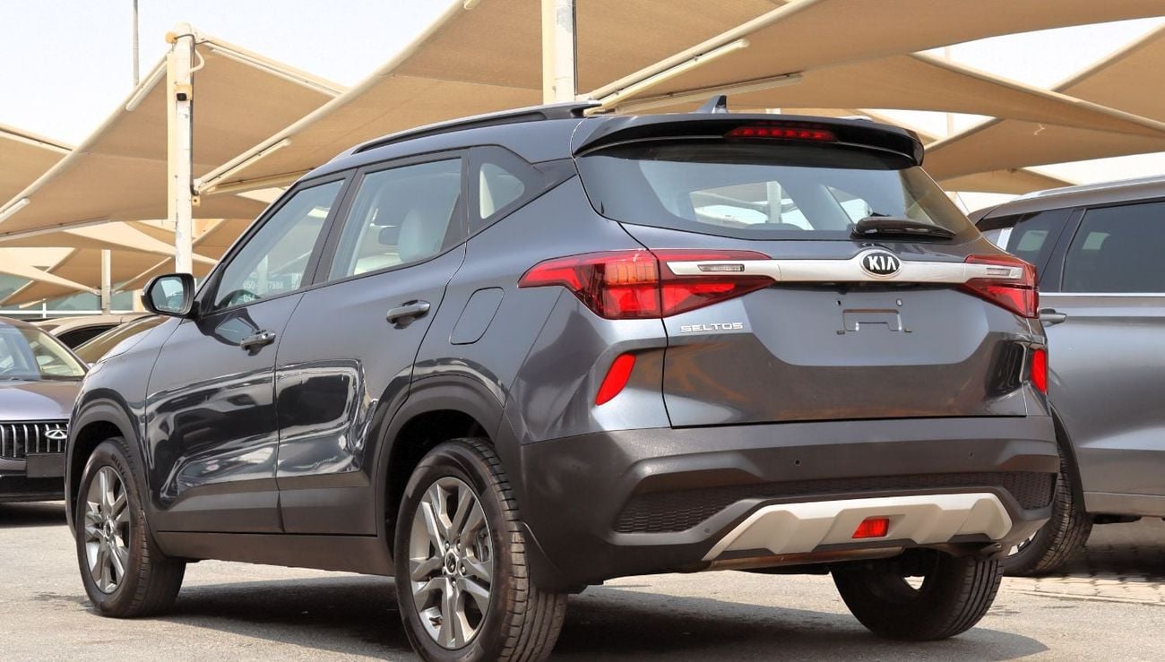Kia Seltos EX ACCIDENTS FREE - GCC - ORIGINAL PAINT - SUNROOF - PERFECT CONDITION INSIDE OUT - 1600 CC