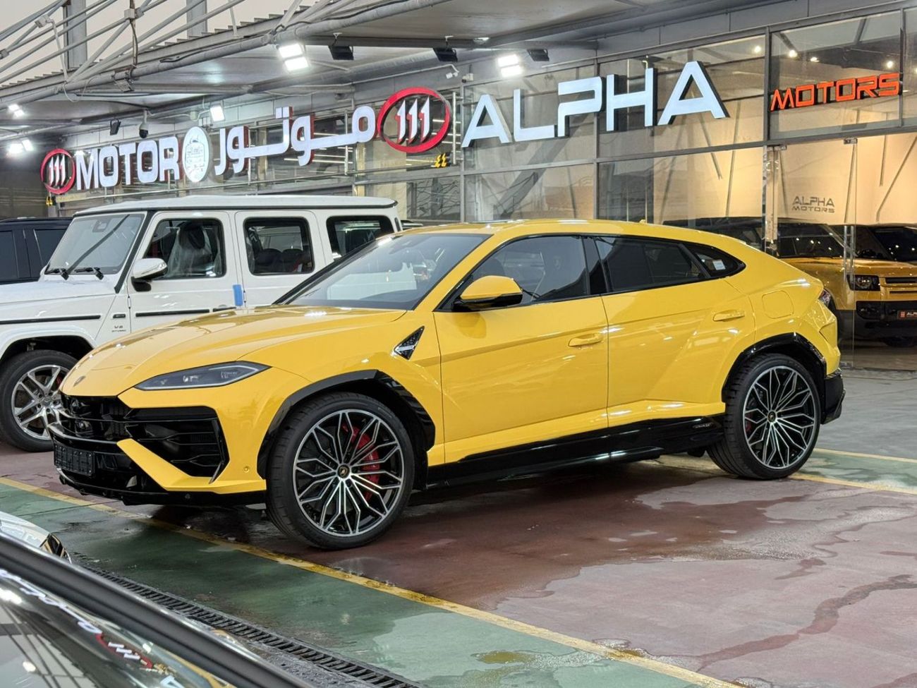 لامبورغيني اوروس STD 4.0T V8