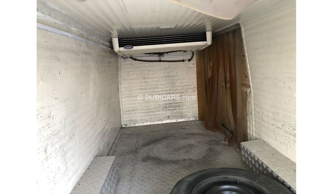 Toyota Hiace GCC VAN CHILLER