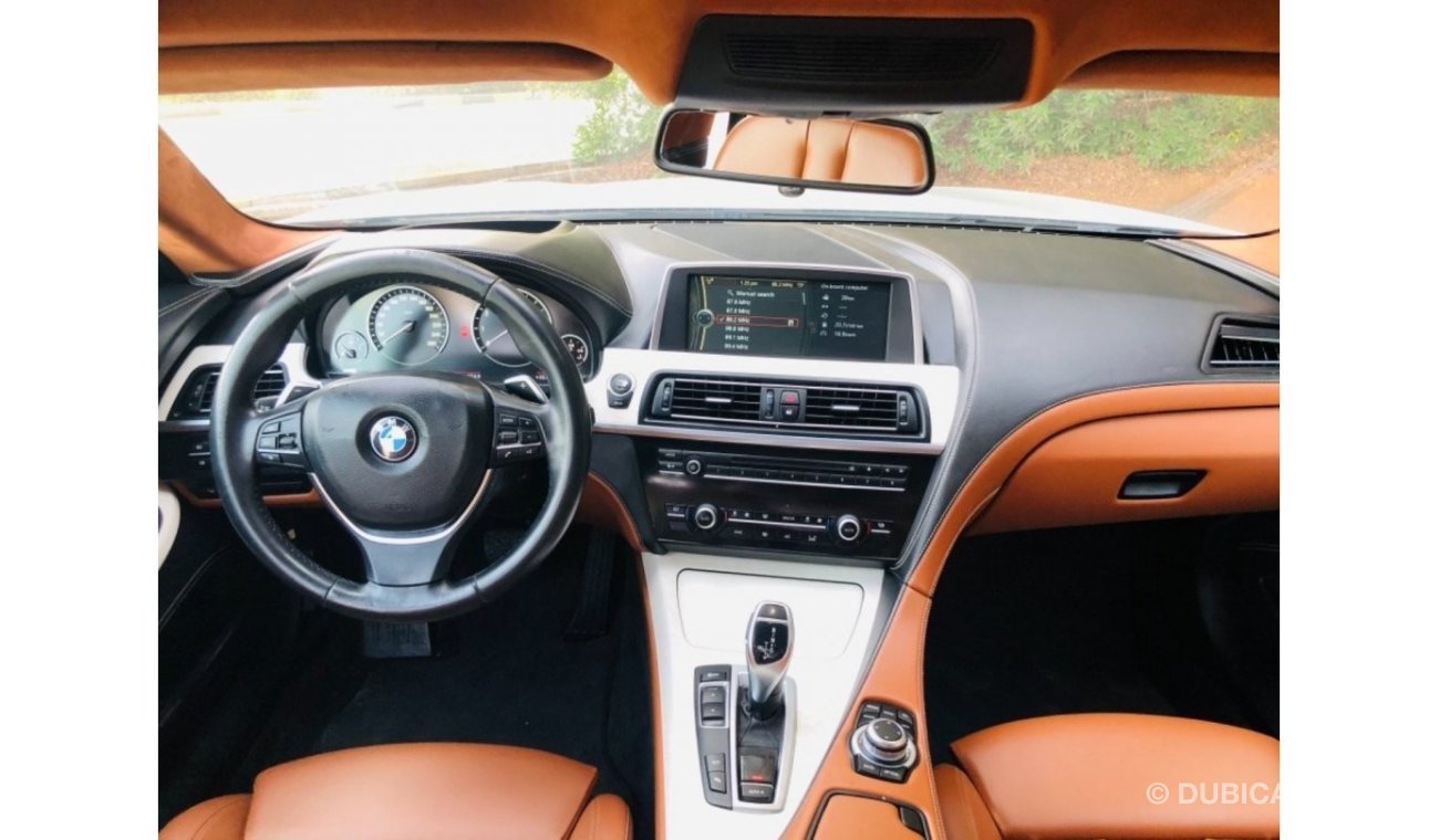 BMW 650i BMW 650 MODEL 2013 GCC CAR PERFECT CONDITION FULL OPTION PANORAMIC ROOF LEATHER SEATS 5 CAMR navigat