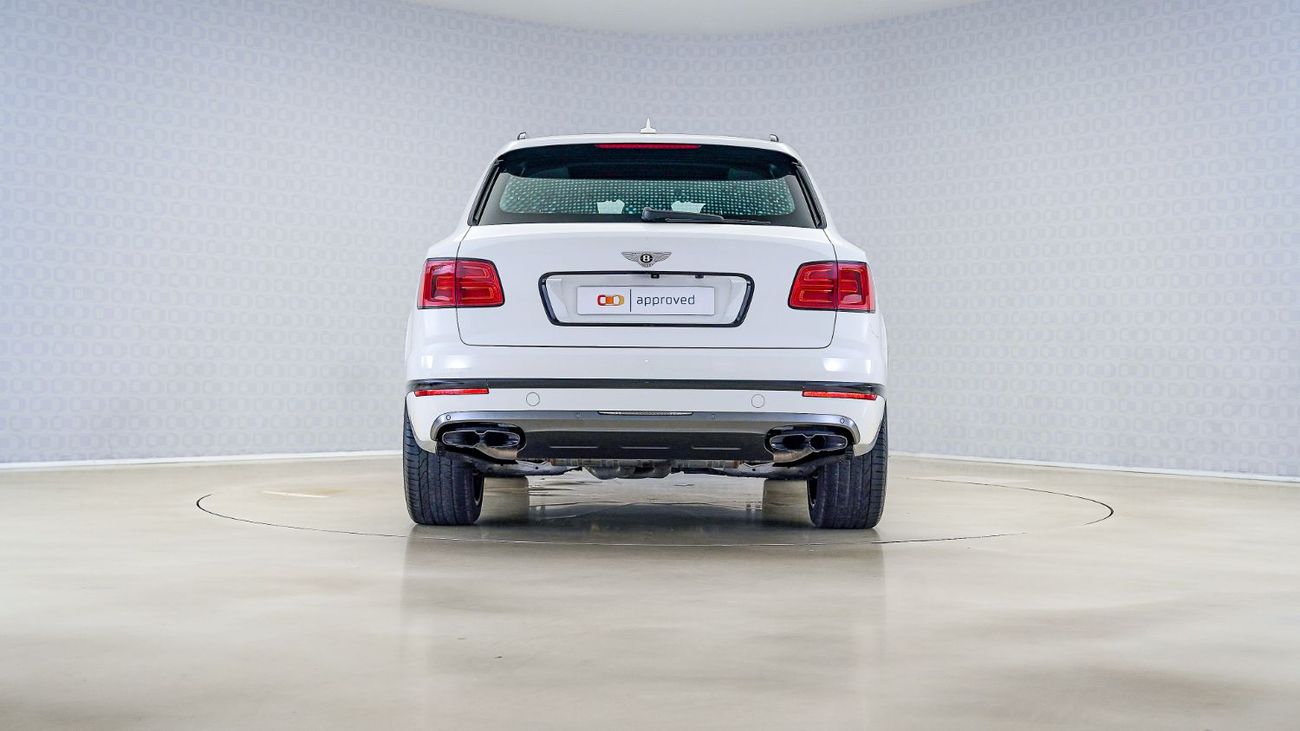 بنتلي بينتايجا Bentayga 4.0T | AED 6,956 PM | Up to 3 Years Unlimited Warranty | GCC