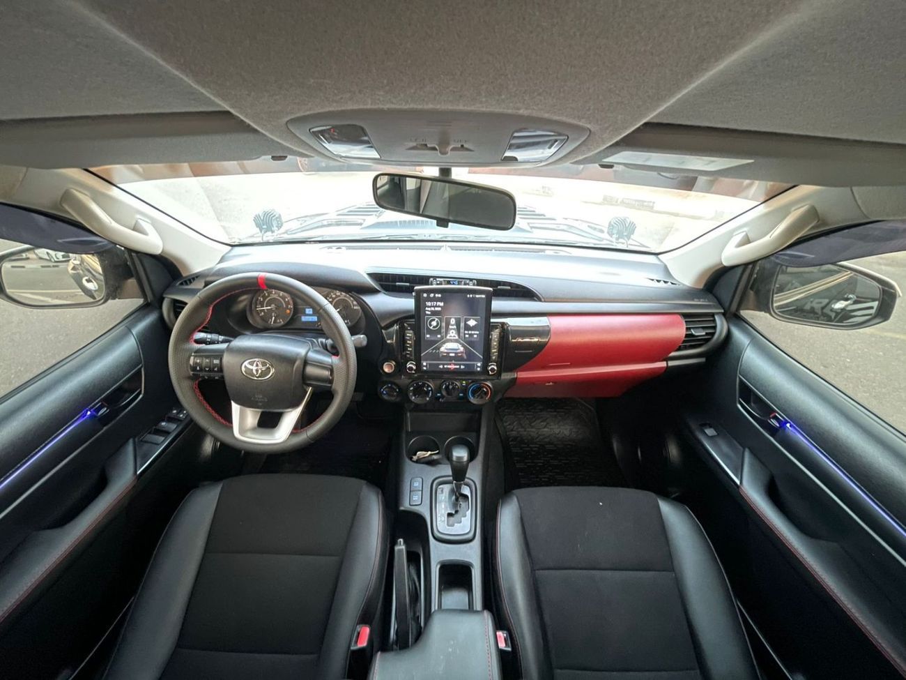 Toyota Hilux 2021 Toyota Hilux Revolution Edition Off road Package Full Option - 2.7L V4 AWD 4x4 - Full Bullbar A