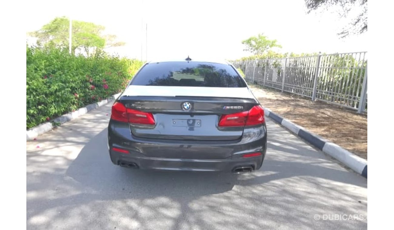 بي أم دبليو M550 I