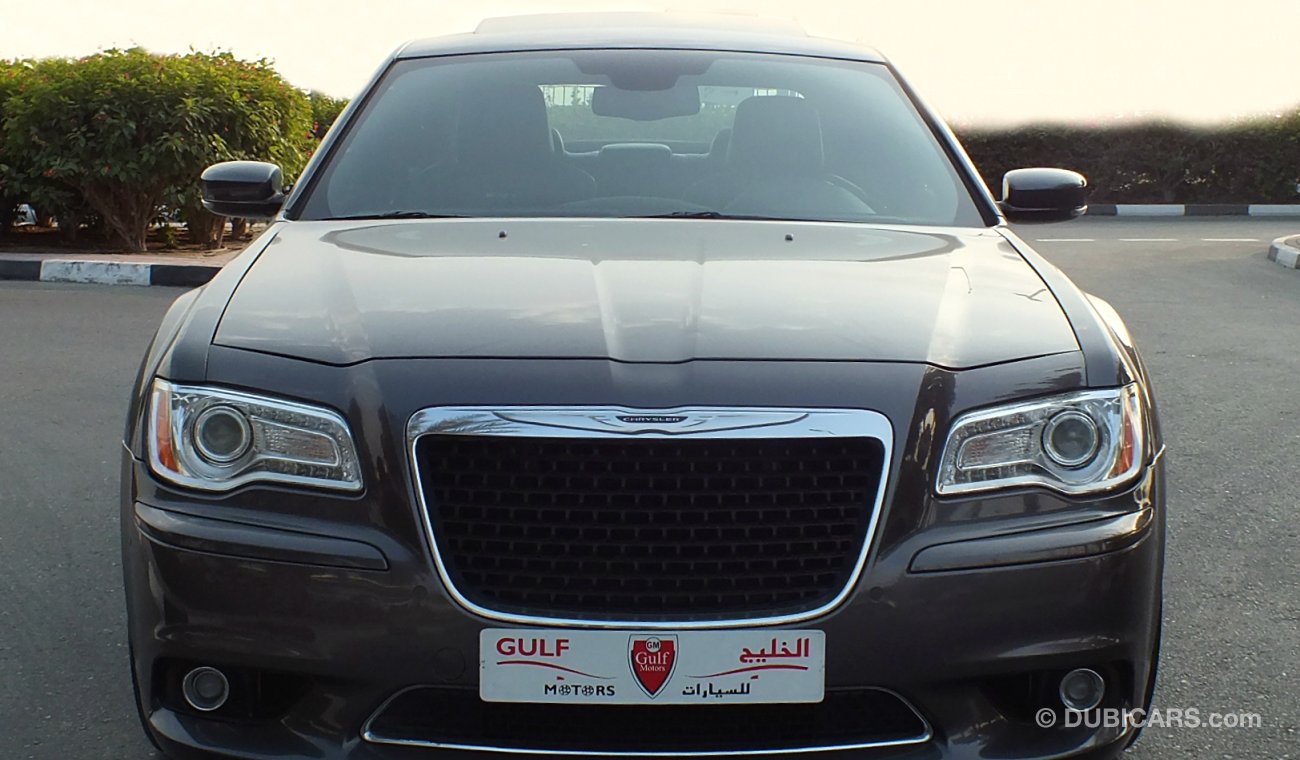 كرايسلر 300C SRT8