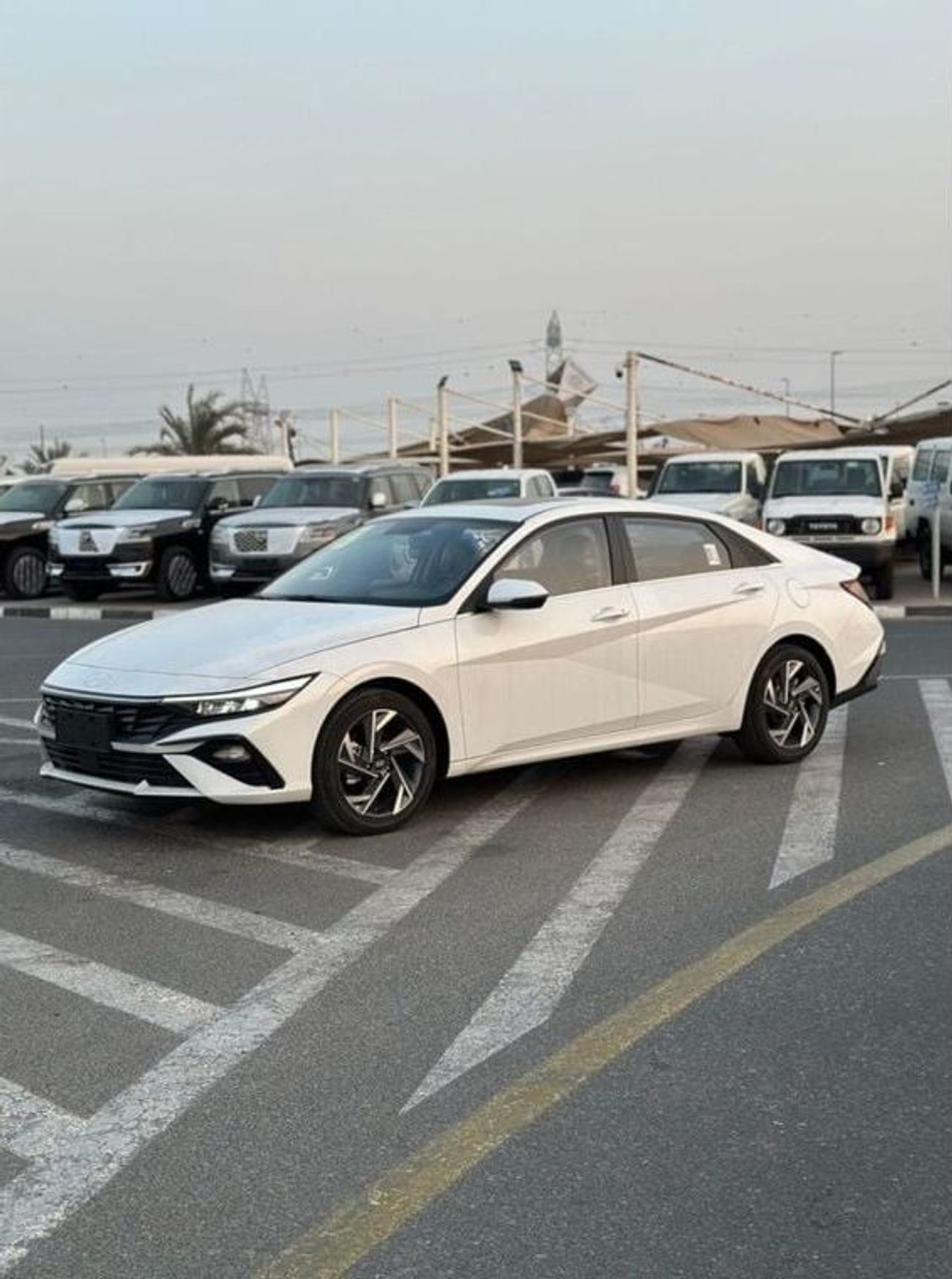 هيونداي إلانترا Comfort 1.6L