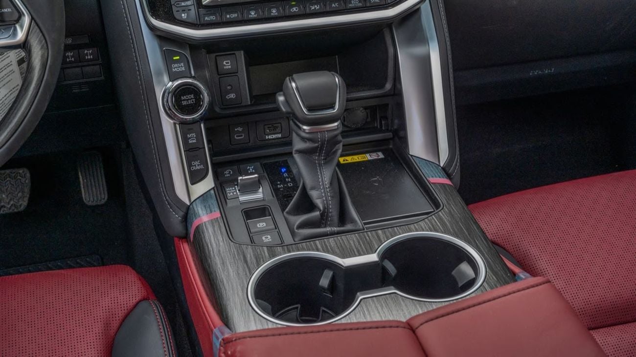 Toyota Land Cruiser LC 3.5 GRS(ATT BLACK INSIDE GRS BLACK& DK.RED)2026