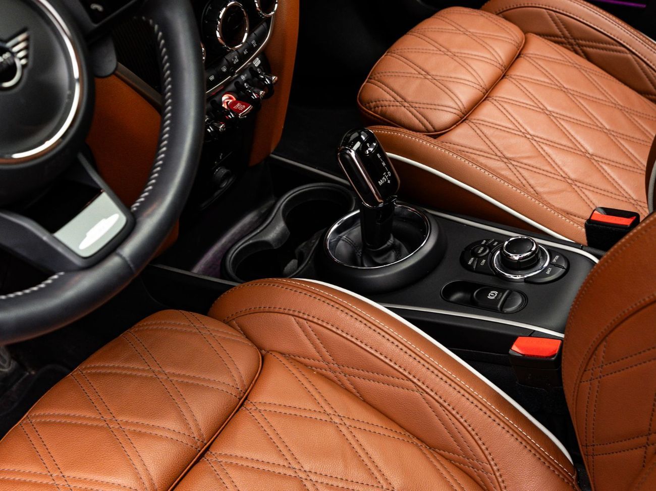 Mini Countryman The BEST Ramadan Offer in the UAE - Limited Time Only, February 2027 Warranty + Service Contract