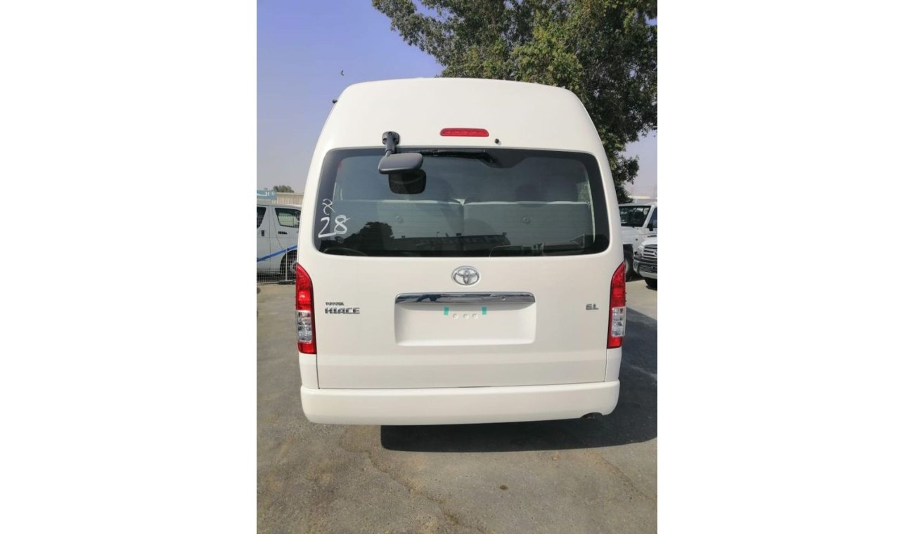 Toyota Hiace 15 seats diesel gl