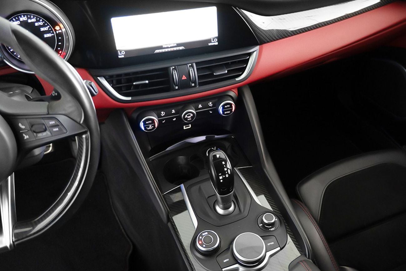 Alfa Romeo Giulia QUADRIFOGLIO