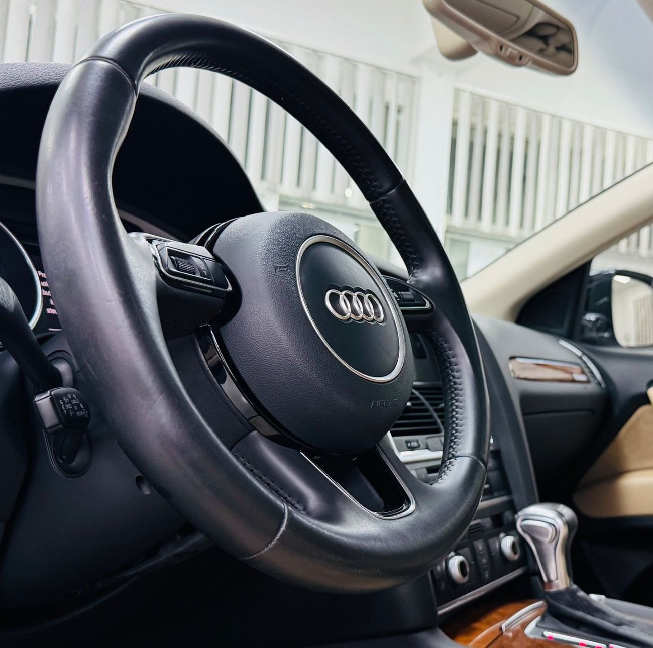 Audi Q7 TFSI quattro S-Line GCC .. FSH .. V6 .. S line .. Top Range .. Perfect Condition