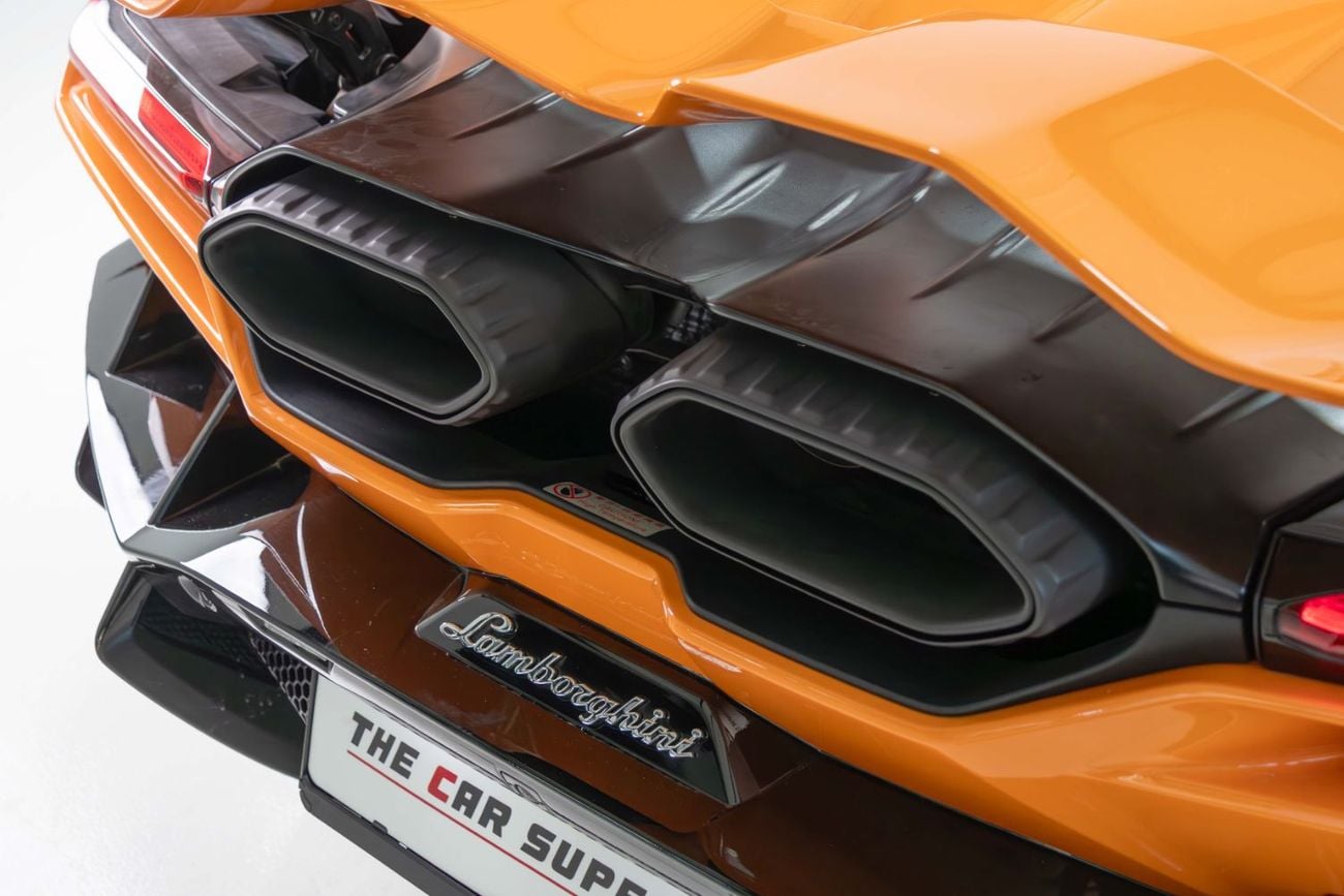 Lamborghini Revuelto 6.5L V12 Hybrid V12-1015 HP-Premium Metallic Paint-Carbon Fiber Interior Trim-21/22Inch Rims