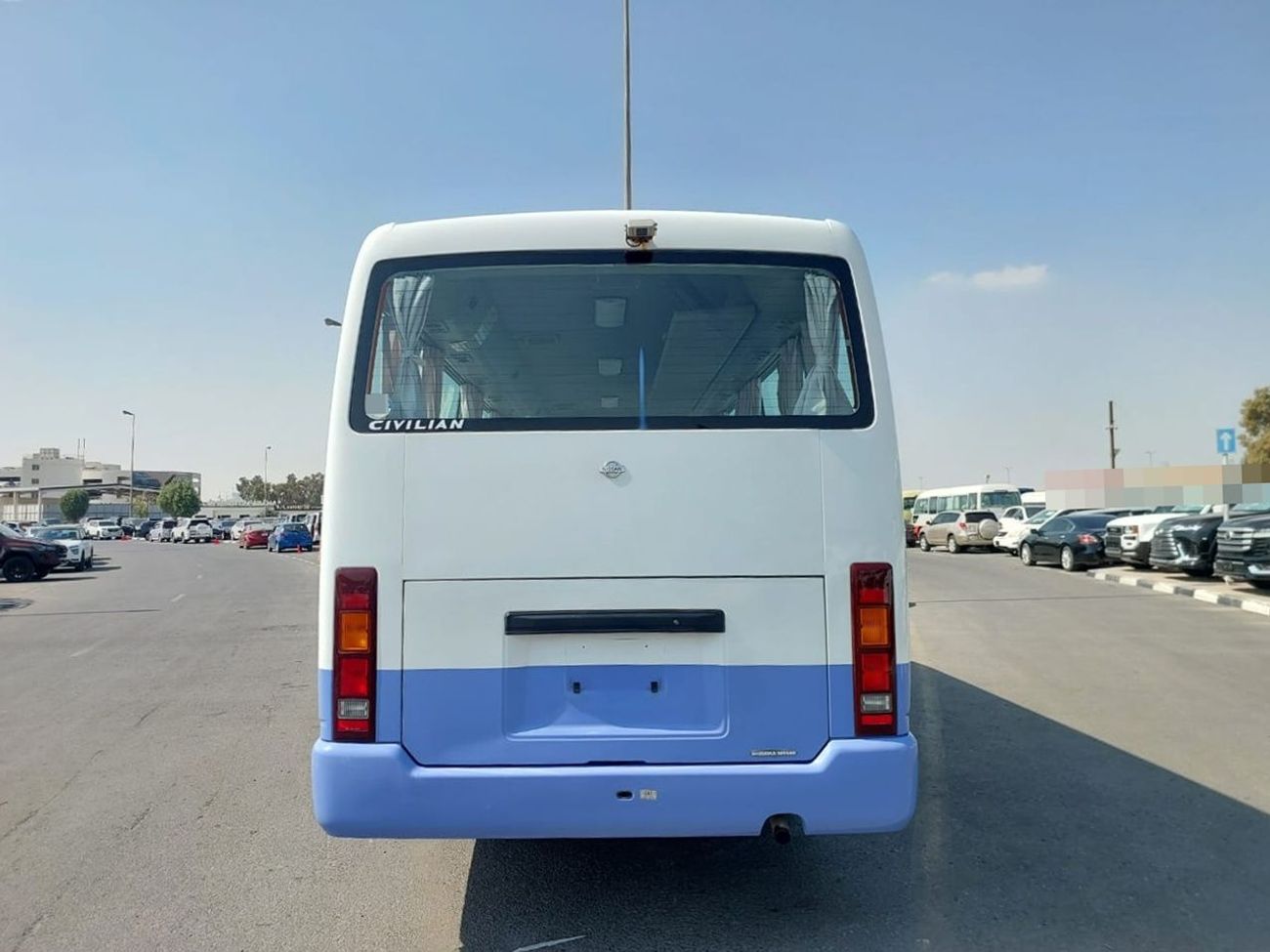 نيسان سيفيليان NISSAN CIVILIAN BUS RHD 2000 MODEL 4.2 L DIESEL AUTOMATIC(PM01364)
