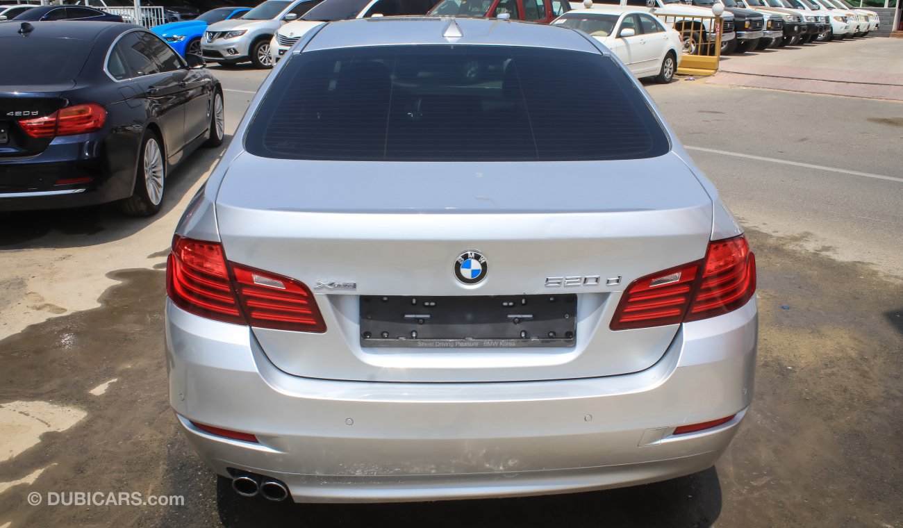 BMW 520i ديزل وارد اليابان قابلة للتصدير للسعودية