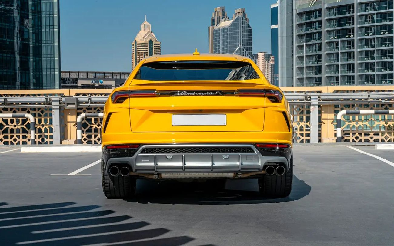 لامبورغيني اوروس 4.0T V8 Performante 30319 Per Month