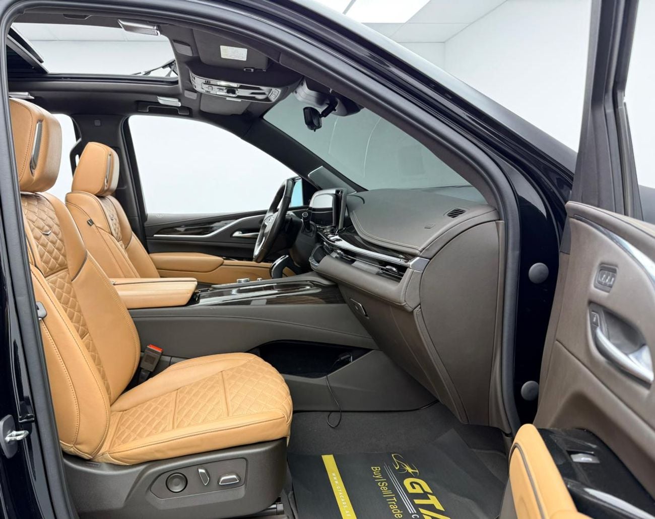 Cadillac Escalade Sport Platinum 6.2L 4WD 2022 Cadillac Escalade 600 Sport Platinum, 2027 Cadillac Warranty and Servic