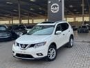 Nissan Rogue SV / V4 2.5L / PANORAMIC SUNROOF / BIG SCREEN / 4X4 / RIMS / IN PERFECT CONDITION