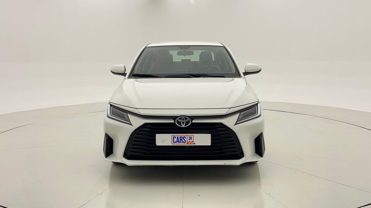 تويوتا يارس E 1.5 | بدون دفعة مقدمة | اختبار القيادة في المنزل