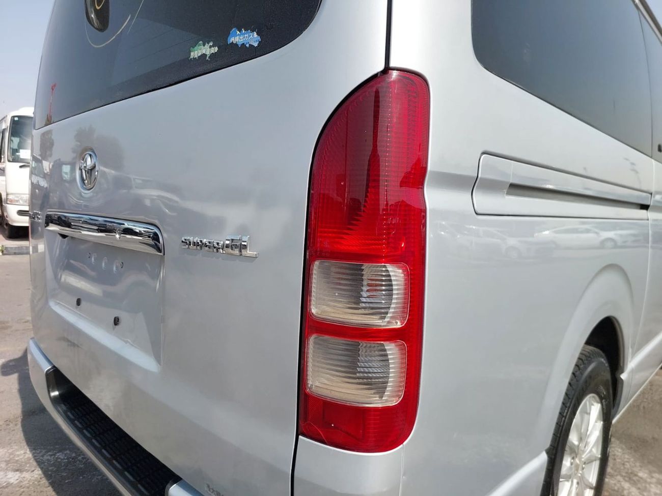 تويوتا هاياس (RAMADAN OFFER) TOYOTA HIACE VAN RHD 2013 MODEL 2.0 L PETROL AUTOMATIC(PM88710)