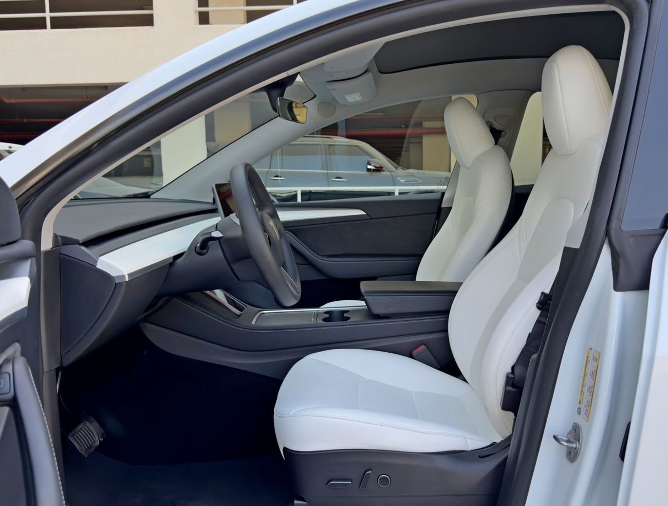 Tesla Model Y Long Range (AWD)