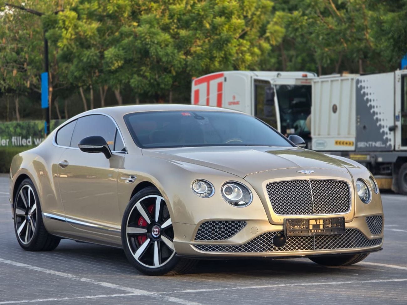 Bentley Continental 2017 Bentley Continental GT V8 S | GCC Specs | Pristine Condition | low mileage | accident free |
