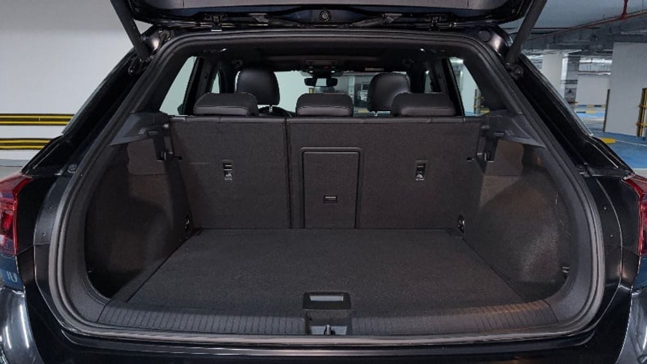 Volkswagen T-ROC LIFE 2024 LIFE | AED 931/Month | 0 DP | 30 Day Return | Warranty | Service History