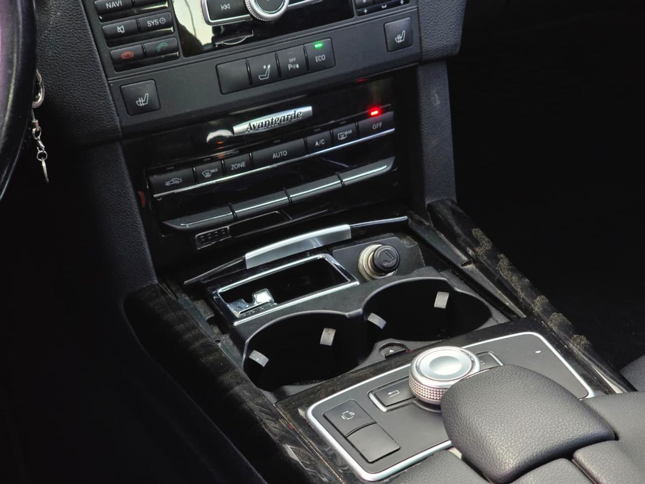 Mercedes-Benz E 220 MERCEDES E-220 DIESEL 2012 // KOREAN // FULL OPTION // PERFECT CONDITION