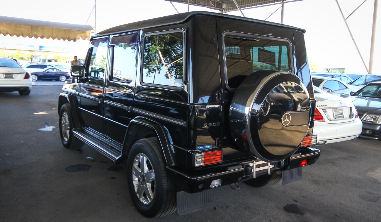 Mercedes-Benz G 500