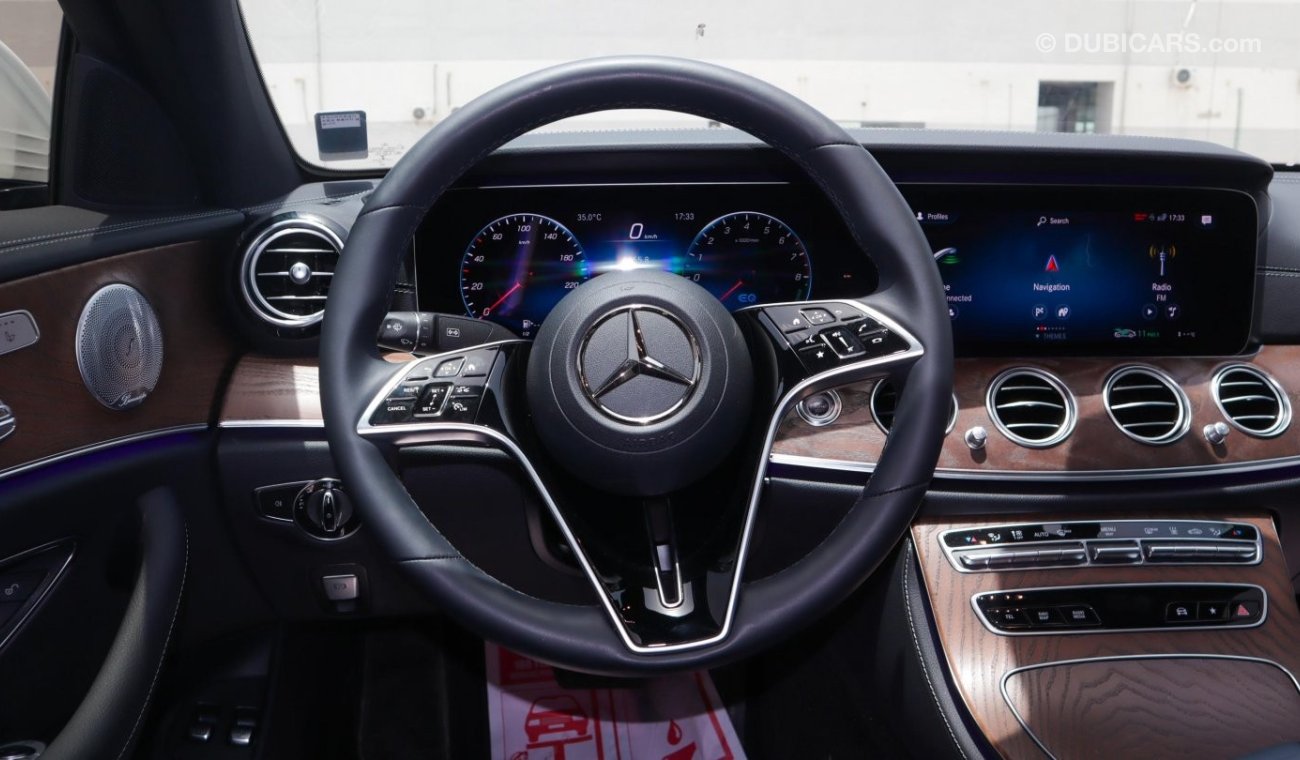 Mercedes-Benz E300 Premium 4MATC HYBRID AMG