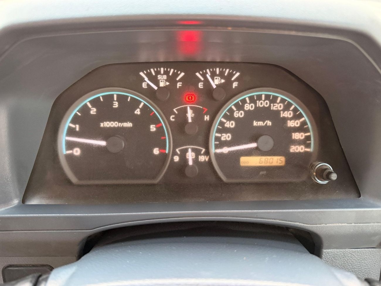 Toyota Land Cruiser 79 series with Current Shape