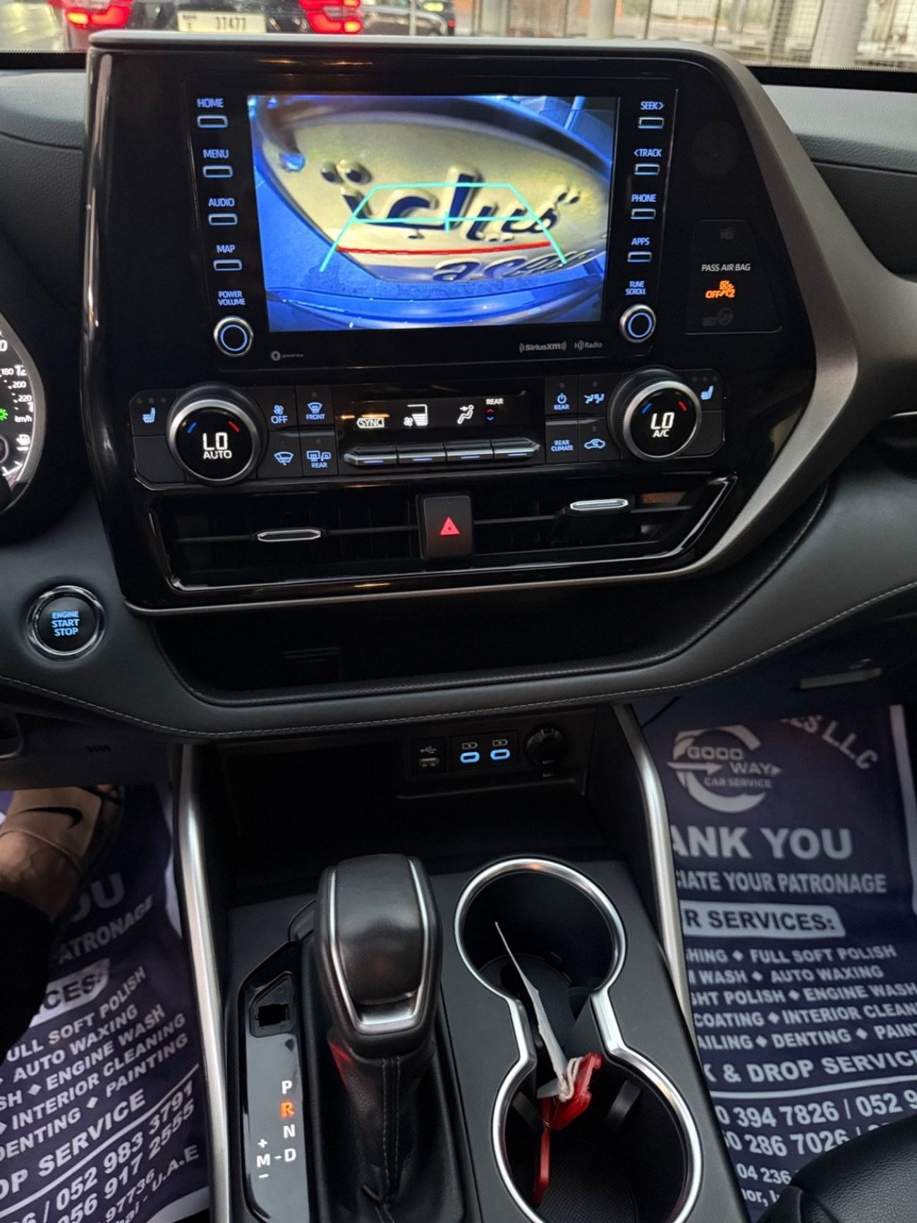 Toyota Highlander 2022 XLE LIMITED FULL OPTION 3.5 AWD USA SPEC