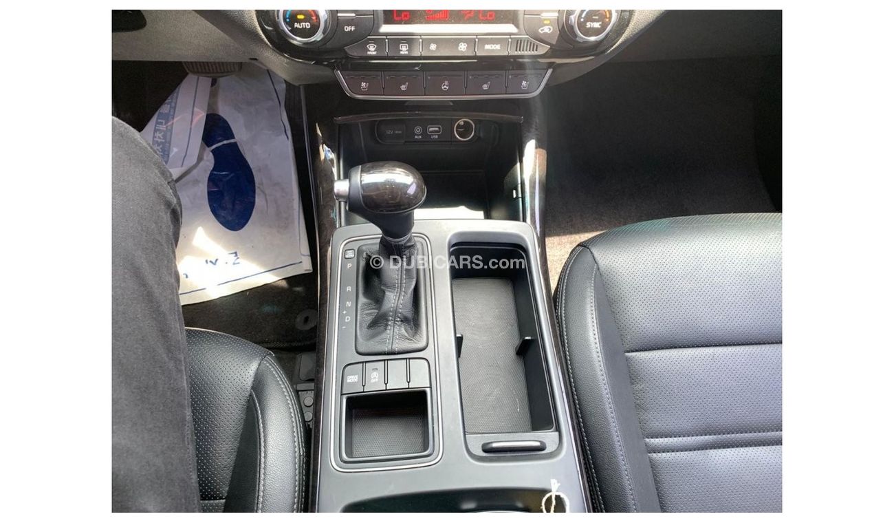 كيا سورينتو KIA SORENTO 2017 2,0 DIESEL 7 SEATS
