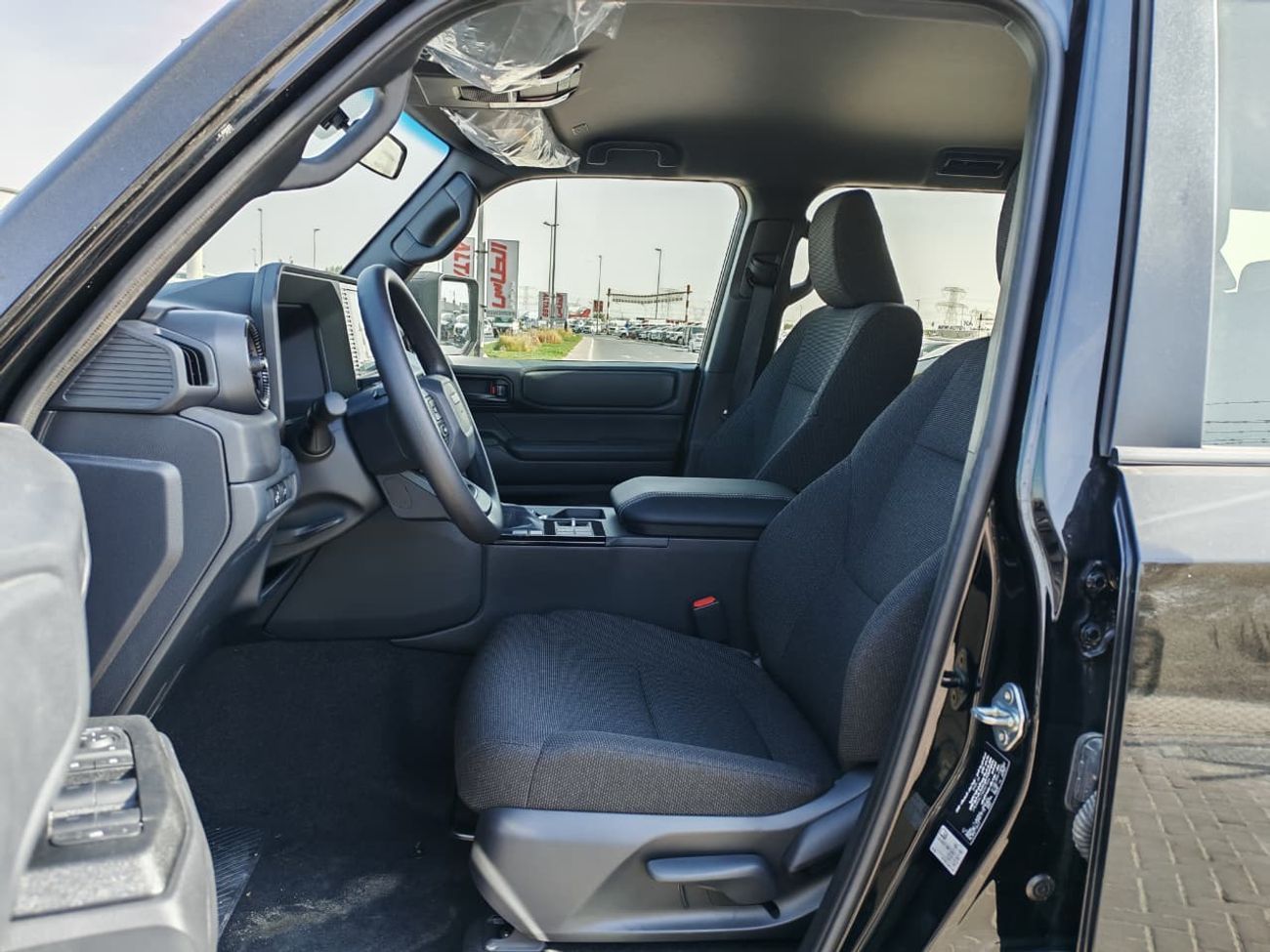 تويوتا برادو 2025 Toyota Prado Urban-E STD 7-Seater 2.4L 4-Cyl Turbo Petrol A/T 4WD Export Only