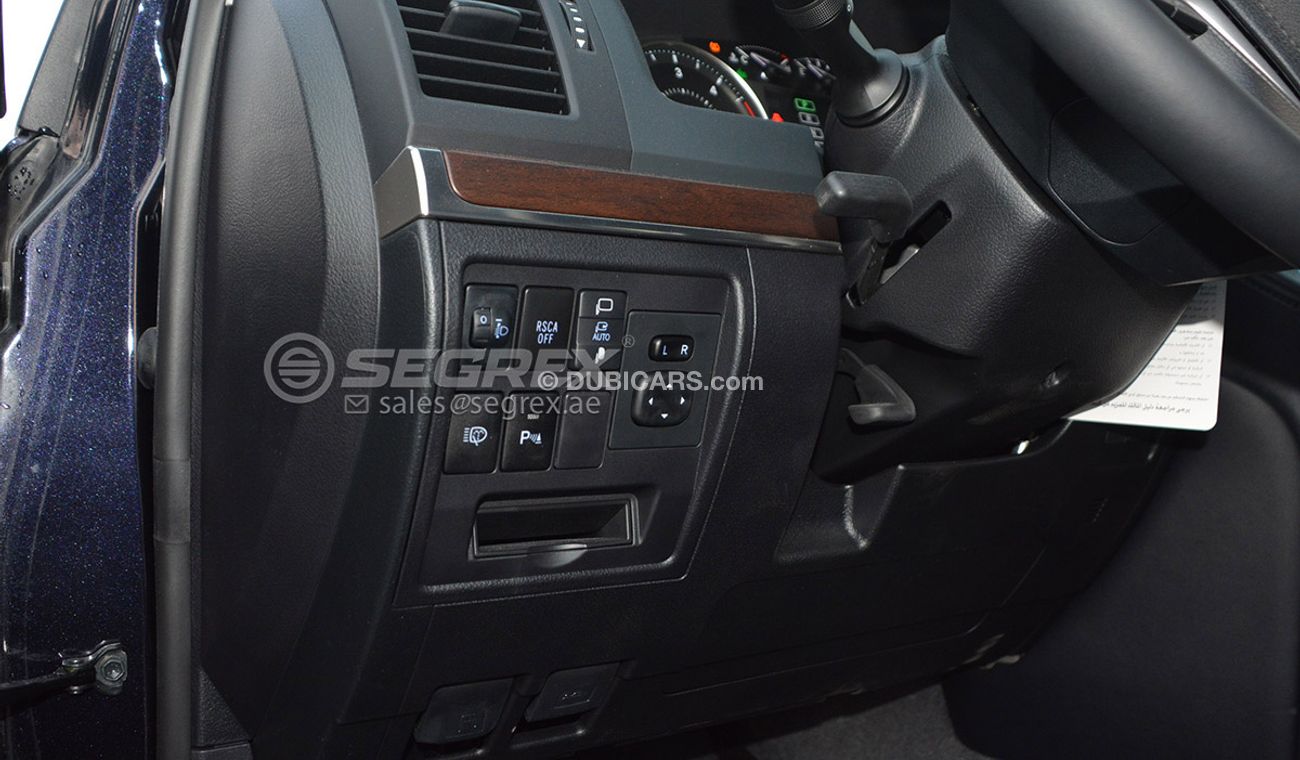 Toyota Land Cruiser LC200 4.5 GXR WITH KDSS & Rear DVD, Moquette, Remote Start