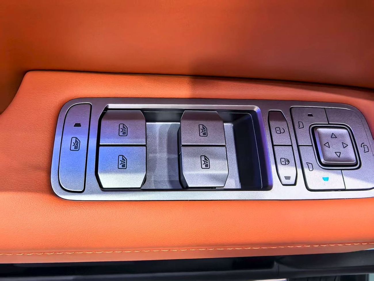 بي واي دي ليوبارد تيتانيوم 7 Max