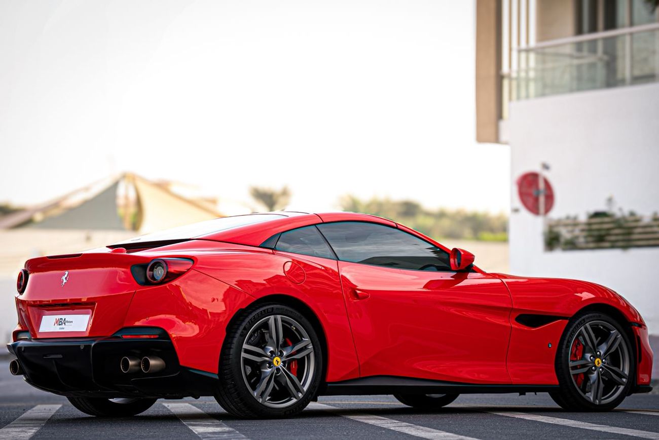فيراري بورتوفينو Std 3.9L