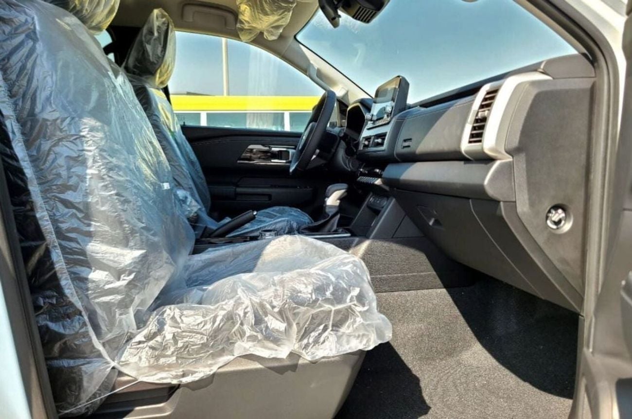 Mitsubishi L200 GL Sportero 2.4L DSL DC 4WD 6AT Chrome Edition