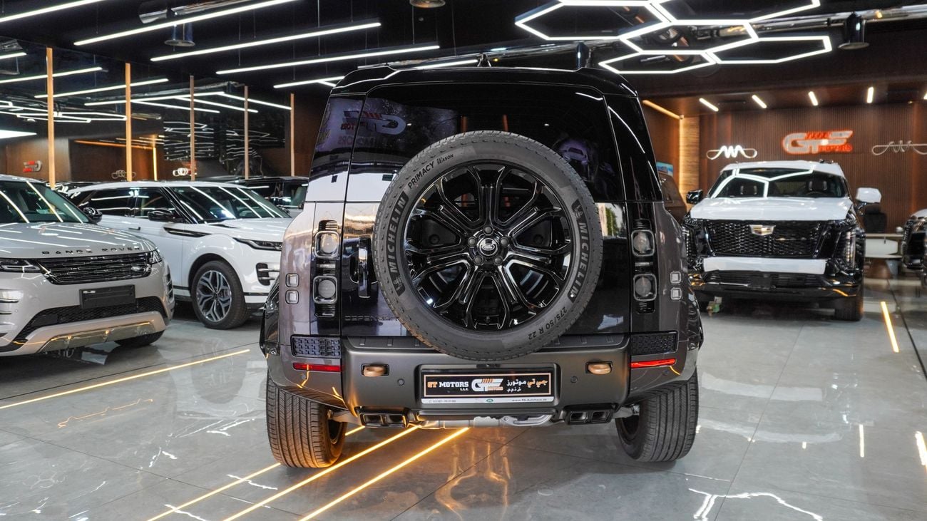 Land Rover Defender V8