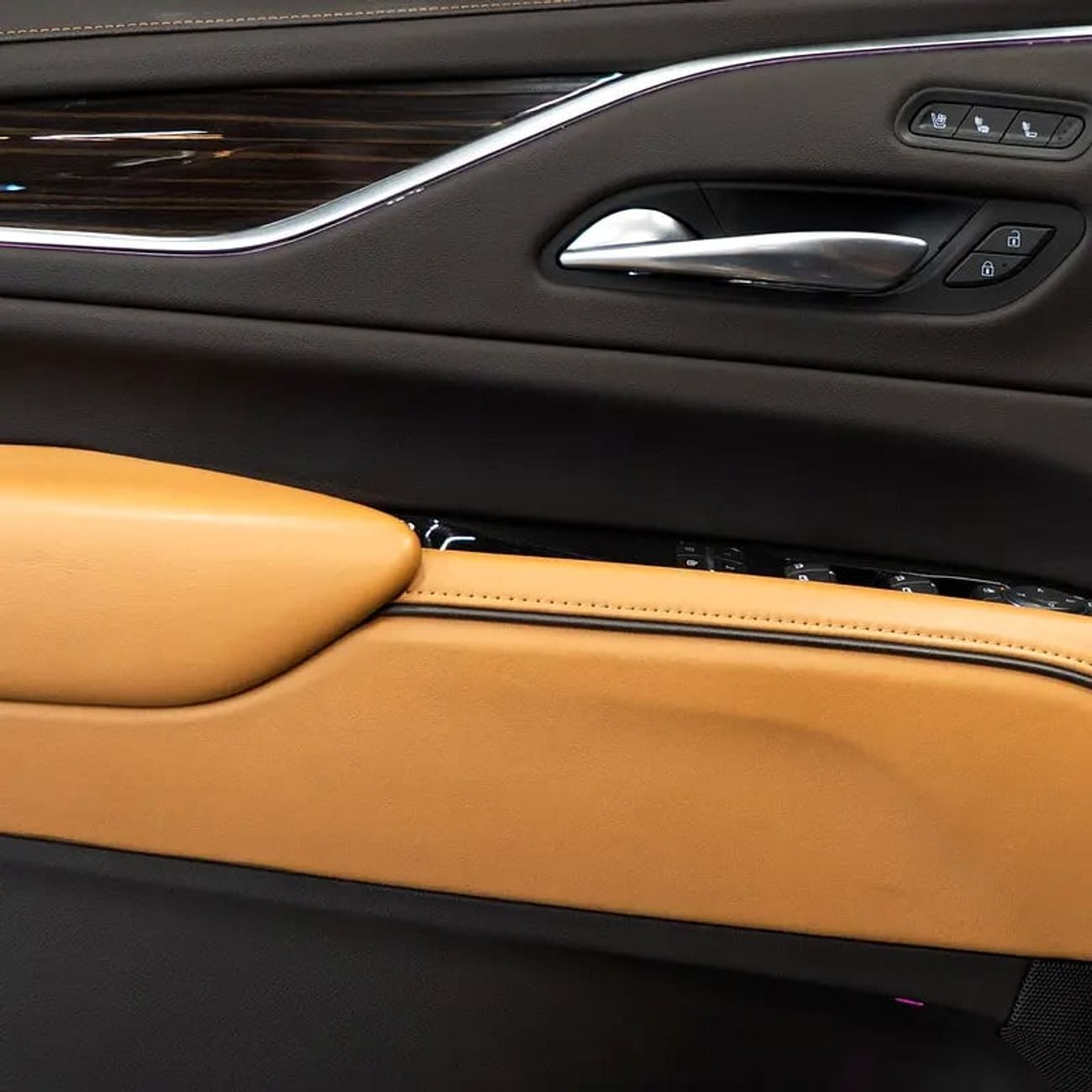 كاديلاك إسكالاد ESV Platinum 6.2L 4,407 p.m • 0% Downpayment • ESV Platinum • Agency Warranty