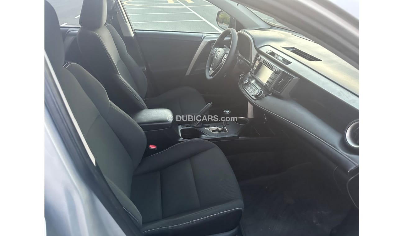 Toyota RAV4 EXR MODEL 2015  car prefect condition inside and outside low mileage