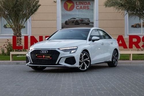 أودي A3 35 TFSI S Line 1.4L Audi A3 35TFSI S-Line 2024 GCC under Agency Warranty with Flexible Down-Payment.