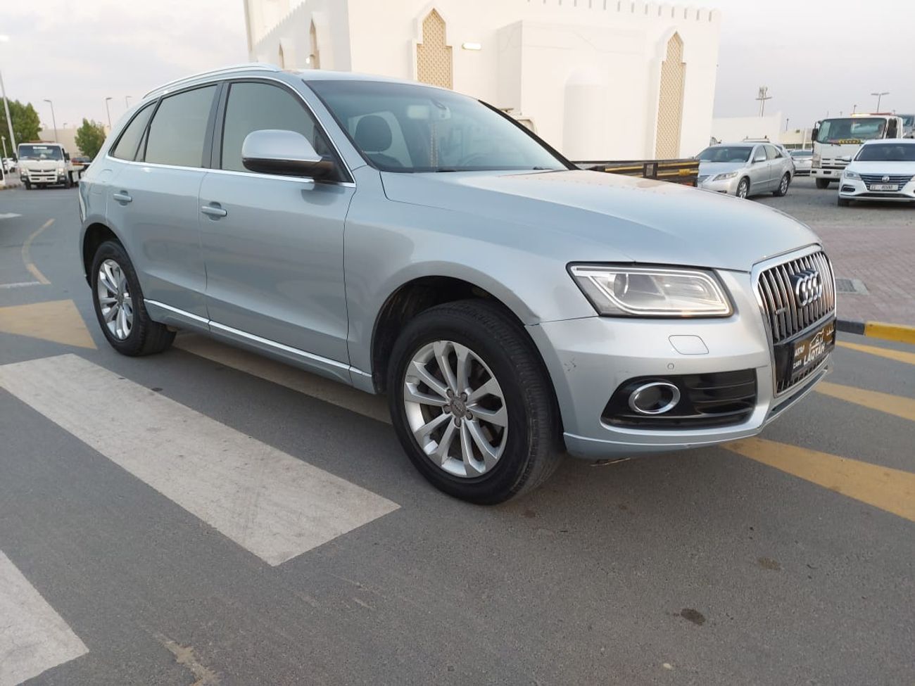 Audi Q5 Std 2.0L