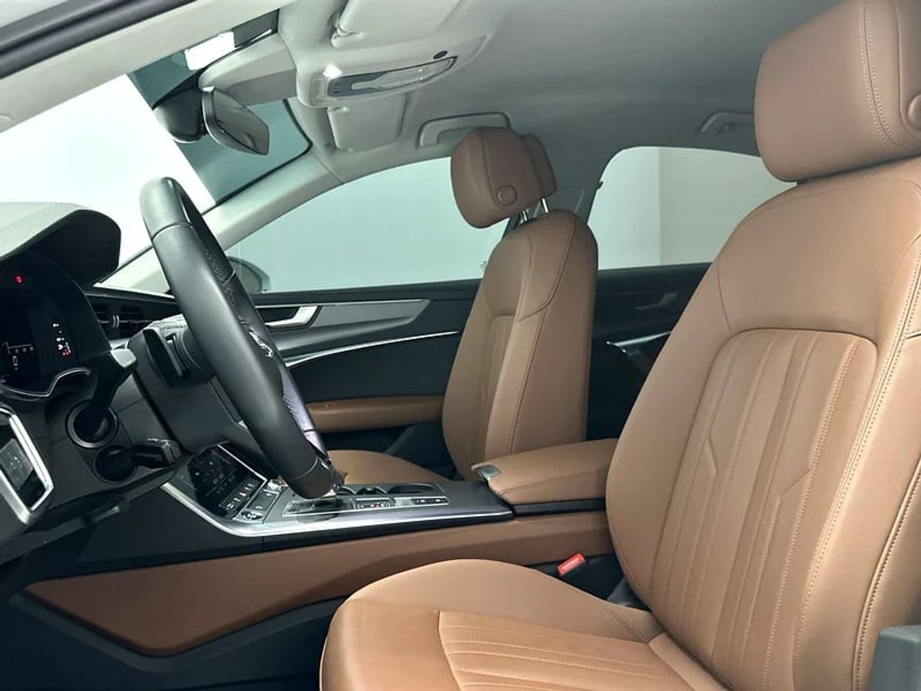 Audi A6 Sedan Advanced 40 TFSI 190hp Business (Ref# 011752) EXCLUSIVE RAMADAN OFFER