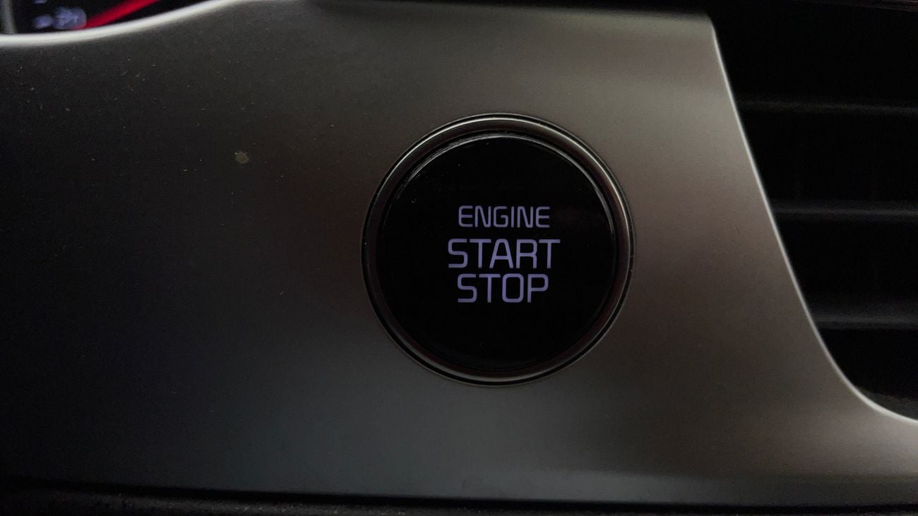 Kia Seltos GT LINE 1.6 | Zero Down Payment | Home Test Drive